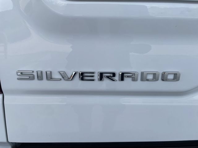 Used 2023 Chevrolet Silverado 1500 W/T w/ WT Value Package AWD/4WD image 25