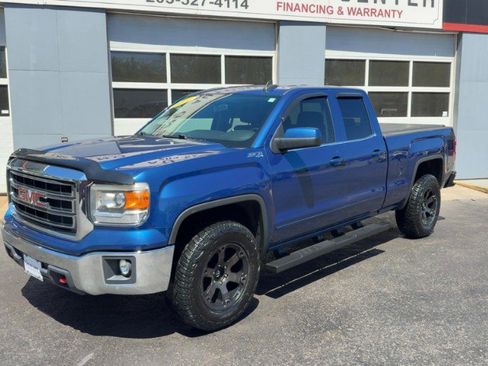 Used 2015 GMC Sierra 1500 SLE w/ SLE Value Package AWD/4WD image 2