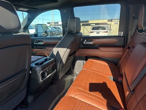 New 2026 GMC Sierra 2500 Denali Ultimate image 24