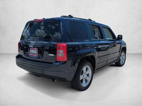 Used 2014 Jeep Patriot Latitude FWD image 5