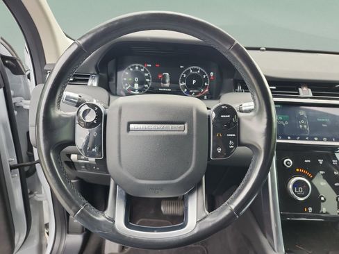 Used 2020 Land Rover Discovery Sport SE AWD/4WD image 8