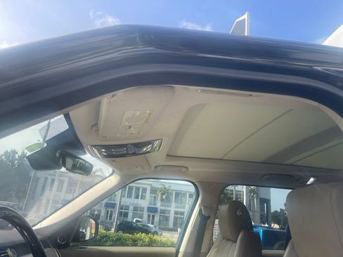 Used 2017 Land Rover Range Rover Supercharged AWD/4WD image 13