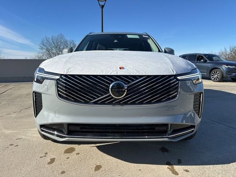 New 2026 Volvo XC90 B6 Plus w/ Protection Package Premier image 2