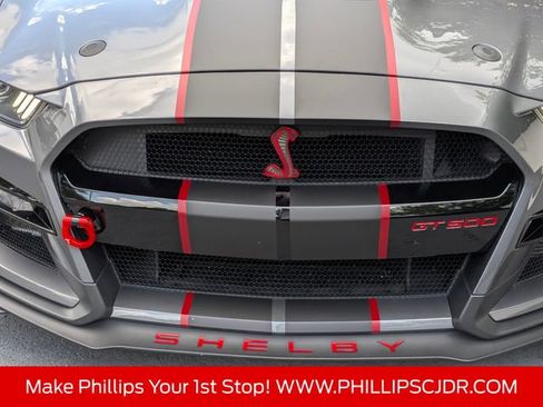 Used 2021 Ford Mustang Shelby GT500 w/ Technology Package RWD image 9