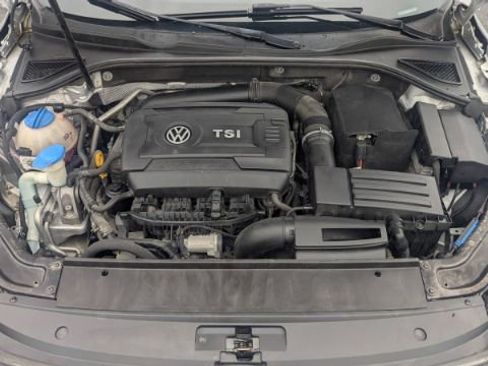 Used 2017 Volkswagen Passat 1.8T S image 41