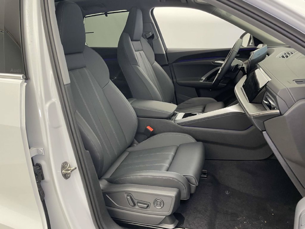 New 2026 Audi Q5 Premium Plus AWD/4WD image 23