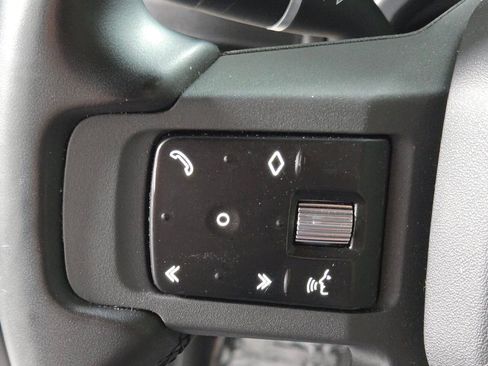 Used 2023 Land Rover Defender 130 X image 26