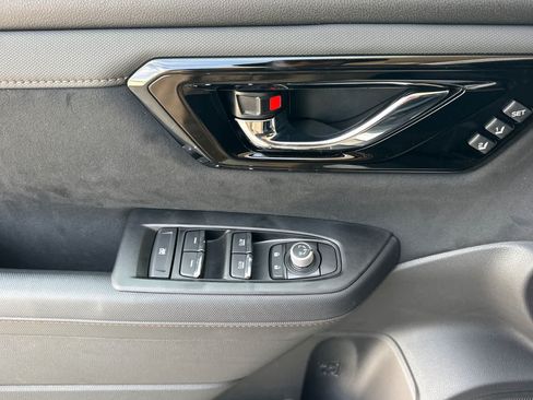 New 2026 Subaru Forester Touring AWD/4WD image 10