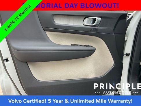 Used 2023 Volvo XC40 B5 Plus w/ Driver Assist Package AWD/4WD image 26