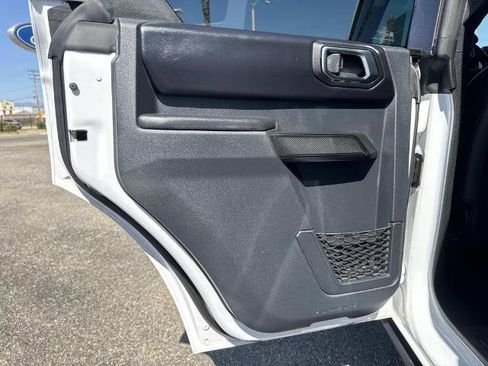 Certified 2025 Ford Bronco Badlands AWD/4WD image 24