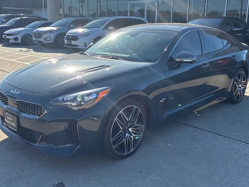 Used 2023 Kia Stinger GT2 image 1