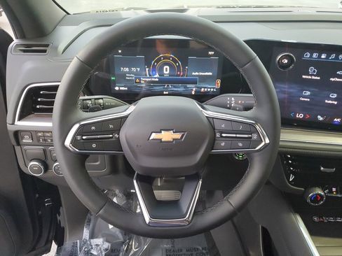 New 2026 Chevrolet Suburban LT w/ Comfort Package image 33