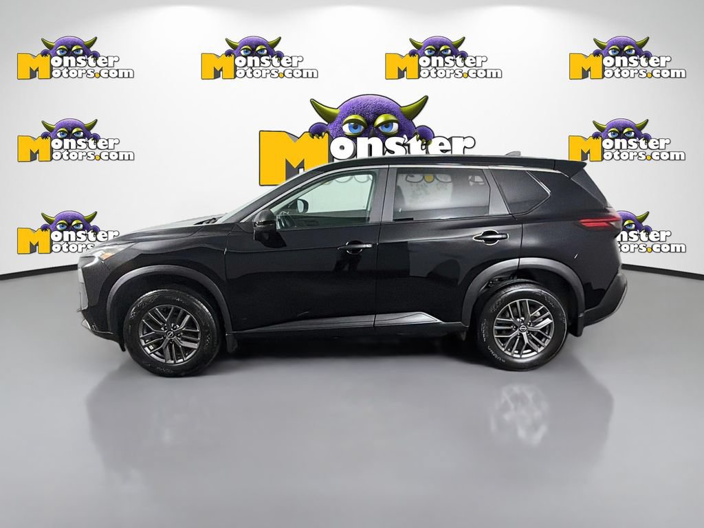 Used 2023 Nissan Rogue S AWD/4WD image 8