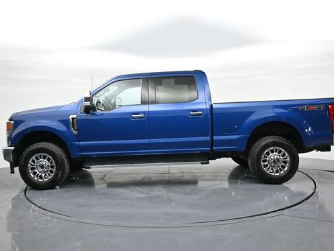 Used 2022 Ford F350 Lariat w/ Chrome Package image 9