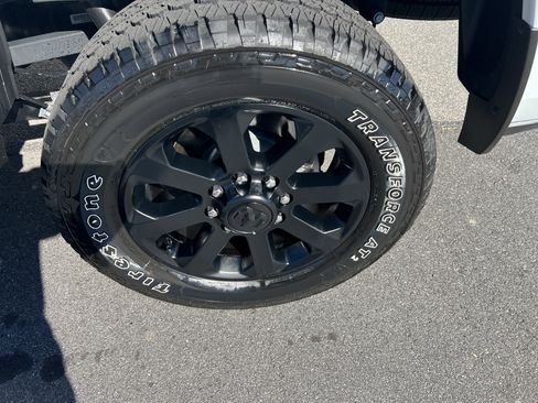 Used 2025 RAM 2500 Big Horn image 11