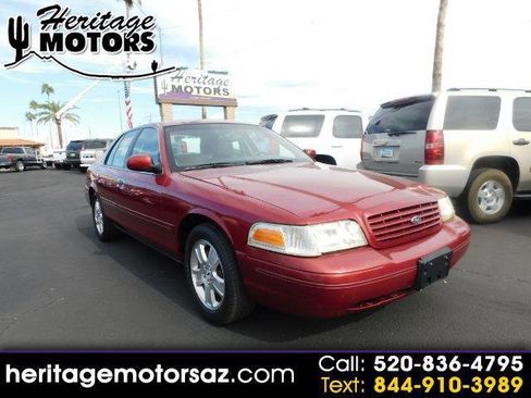 Used 2003 Ford Crown Victoria LX image 1