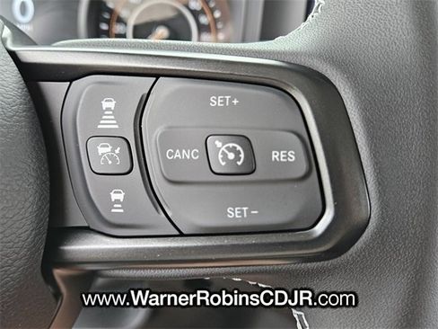 New 2025 Jeep Gladiator Sport image 26