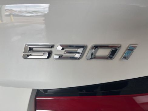 Used 2022 BMW 530i xDrive w/ Premium Package AWD/4WD image 45