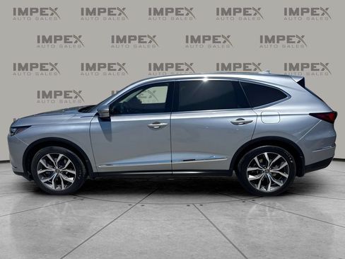 Used 2023 Acura MDX SH-AWD w/ Technology Package image 2