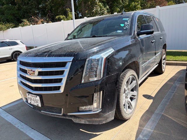 Used 2019 Cadillac Escalade Premium Luxury RWD image 1