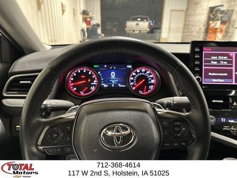 Used 2024 Toyota Camry XSE FWD image 12