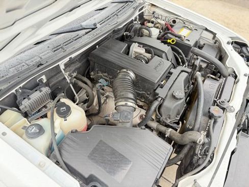 Used 2005 GMC Canyon SLE RWD image 12