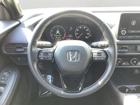 Used 2025 Honda HR-V Sport image 19