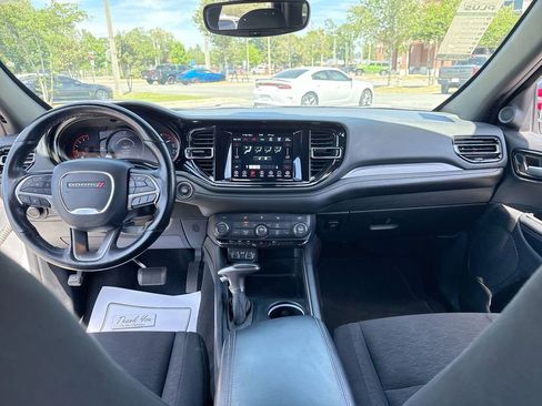 Used 2024 Dodge Durango SXT RWD image 18