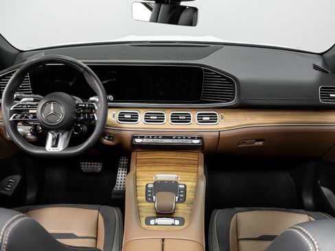 Used 2024 Mercedes-Benz GLE 53 AMG 4MATIC Coupe image 11