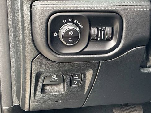 Certified 2024 RAM 1500 Limited w/ Body Color Bumper Group AWD/4WD image 26