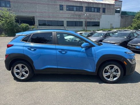 Used 2022 Hyundai Kona SEL w/ Convenience Package AWD/4WD image 16