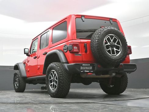 Used 2025 Jeep Wrangler Rubicon image 22