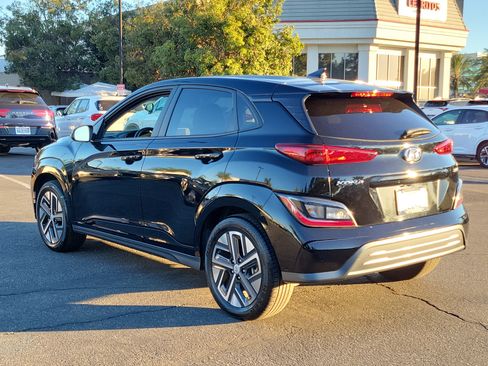 Certified 2023 Hyundai Kona SE w/ Cargo Package image 28