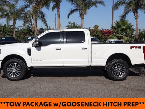 Used 2021 Ford F250 Platinum w/ FX4 Off-Road Package AWD/4WD image 5