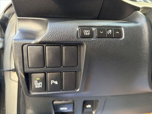 Used 2014 Lexus IS 250 w/ Navigation Package image 25