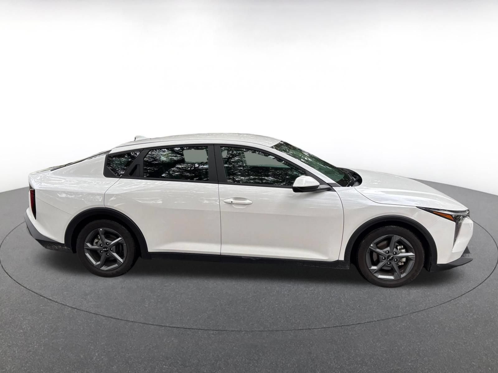 Used 2026 Kia K4 FWD image 13