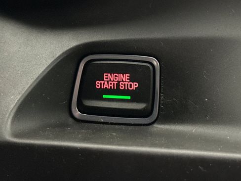 Used 2018 Chevrolet Camaro SS RWD image 23