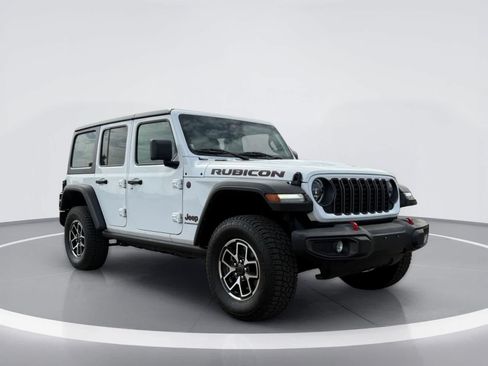 Used 2024 Jeep Wrangler Unlimited Rubicon AWD/4WD image 9