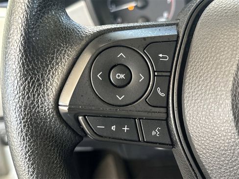 Used 2024 Toyota Corolla LE image 18