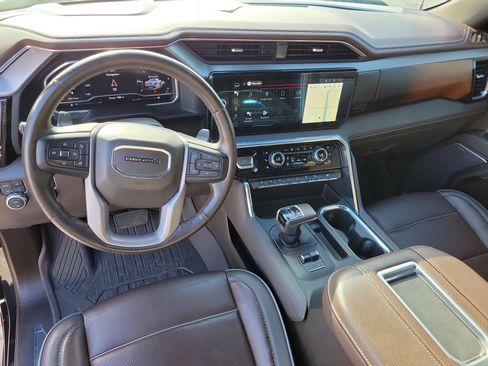 Used 2022 GMC Sierra 1500 Denali w/ Denali Reserve Package image 20