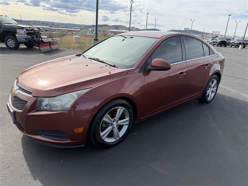 Used 2013 Chevrolet Cruze LT image 4