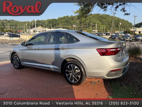 Certified 2023 Volkswagen Jetta S FWD image 2