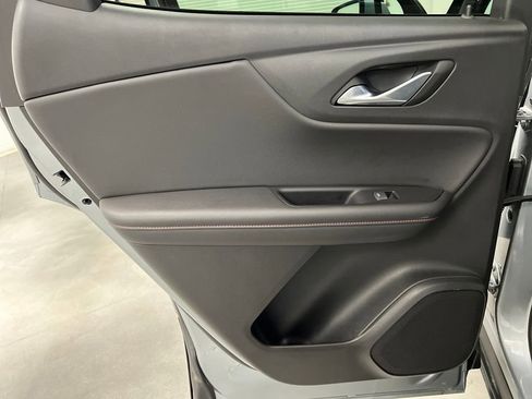 Used 2025 Chevrolet Blazer RS image 17