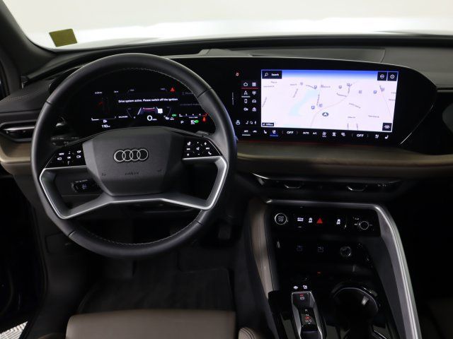 Certified 2025 Audi Q5 Premium Plus w/ Premium Plus AWD/4WD image 21