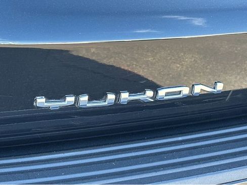Certified 2023 GMC Yukon Denali AWD/4WD image 15