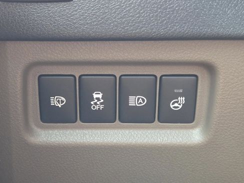 Certified 2023 Lexus GX 460 Premium w/ Accessory Package AWD/4WD image 22