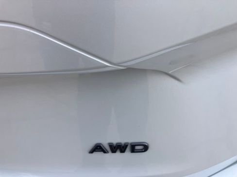 Used 2025 Nissan Rogue SV AWD/4WD image 27