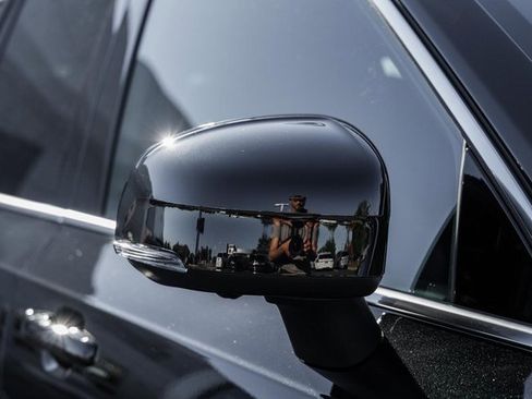 New 2026 Volvo XC90 B6 Plus w/ Protection Package Premier image 14