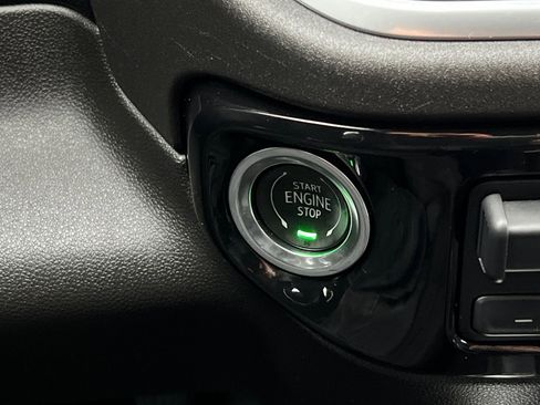 Used 2022 Chevrolet Silverado 1500 LT image 22