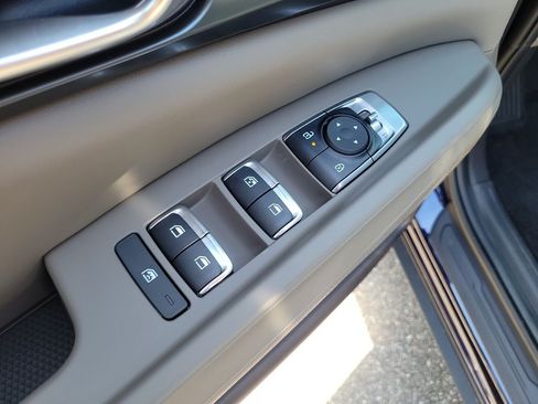New 2026 Kia Carnival FWD image 20